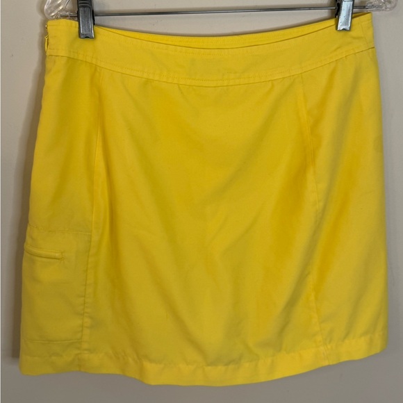 Izod vibrant Yellow Skort with a side zippered and coin pocket side zip SZ 10 - Picture 1 of 8